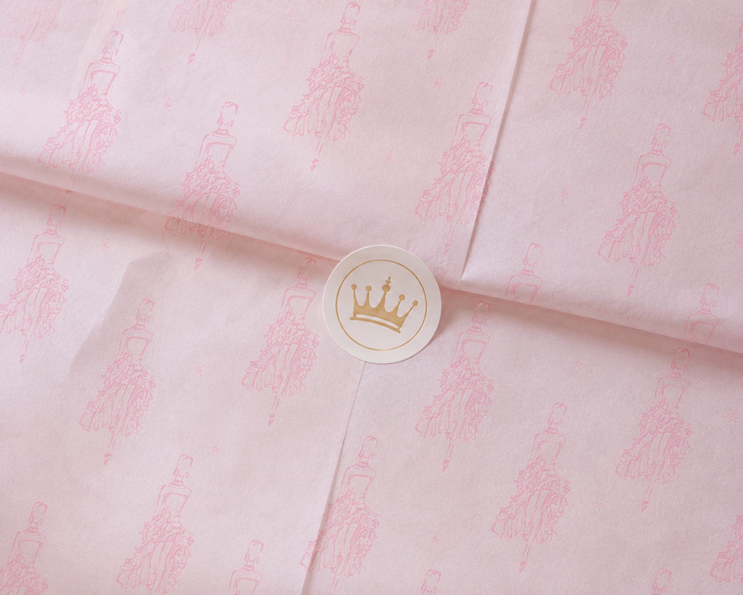files/mockup-chalk-pastel-fashion-illustration.png